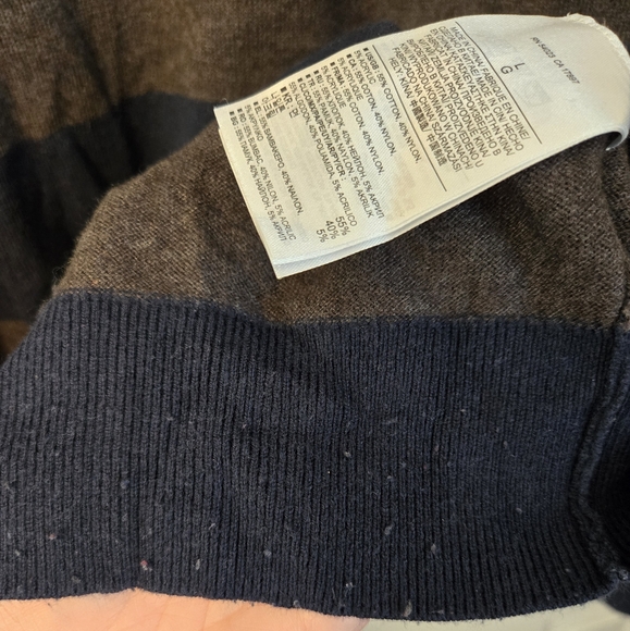 (L) Banana Republic Striped Sweater - Picture 5 of 5